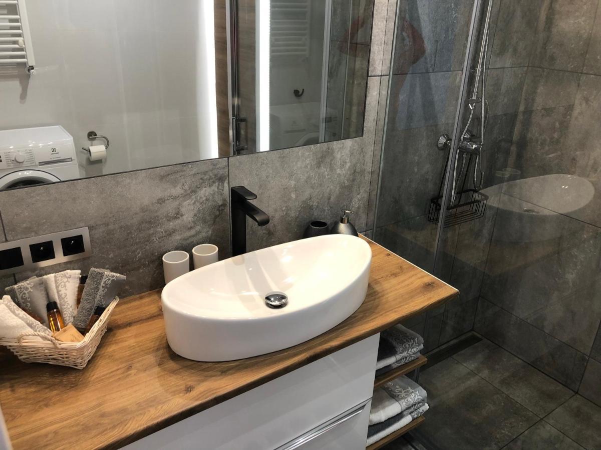 Apartament Avanti By Rentoom Apartment ทอรูน ภายนอก รูปภาพ